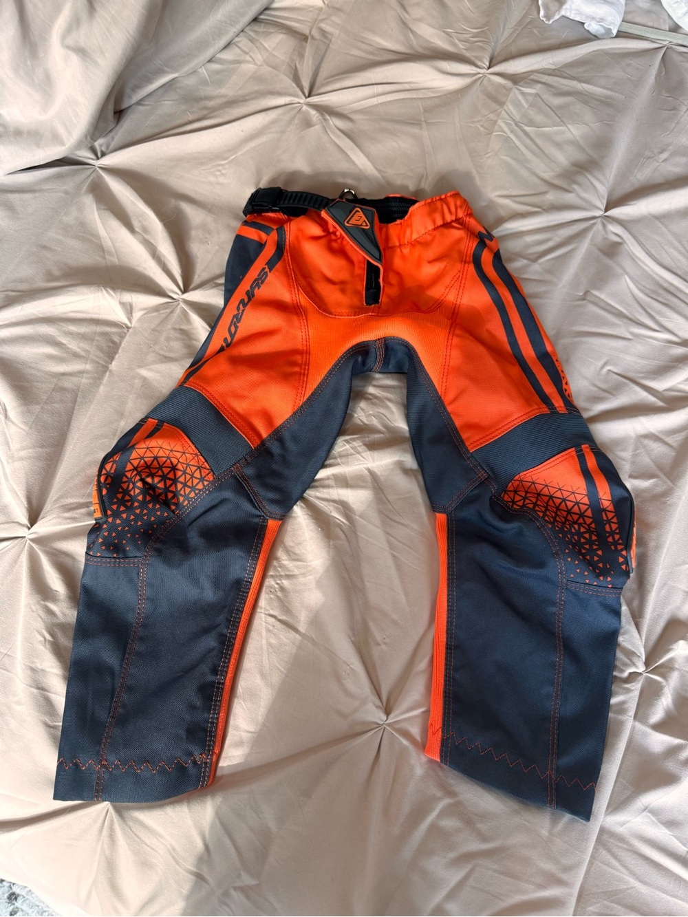 Answer Racing Synchron Youth Motocross Pants‎ - Size Y18  NWOT